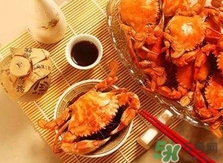 吃螃蟹可以喝牛奶嗎？吃螃蟹能喝酸奶嗎？