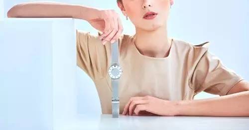 eone手表怎么看時(shí)間？eone手表時(shí)間怎么調(diào)？