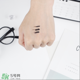 悅詩風吟睫毛膏色號 悅詩風吟睫毛膏好卸嗎 悅詩風吟睫毛膏色號 悅詩風吟睫毛膏好卸嗎