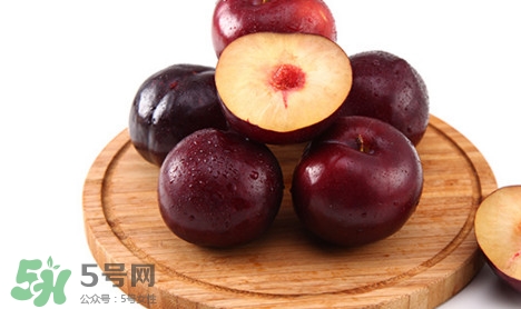 黑布林帶皮能吃嗎？黑布林可以帶皮吃嗎