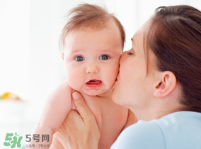 喜寶杏仁油怎么樣？喜寶杏仁按摩油怎么用？