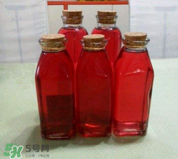 泡楊梅酒要放多少糖？泡楊梅酒放多少冰糖？