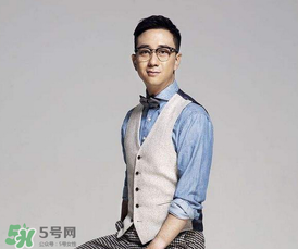 王自健離婚了嗎？王自健老婆黃雅靜個(gè)人資料