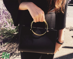 future glory包包怎么買？future glory包包在哪買？