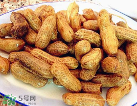 楊梅和花生能一起吃嗎？吃了楊梅還能吃生花生嗎？