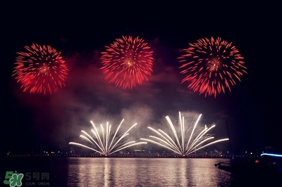 7月份去長(zhǎng)沙穿什么？七月份去長(zhǎng)沙穿什么衣服