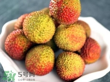 黑葉荔枝和妃子笑哪個(gè)好吃？黑葉荔枝和妃子笑的區(qū)別