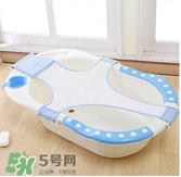 嬰兒浴盆什么樣子的好？嬰兒浴盆常見款式介紹