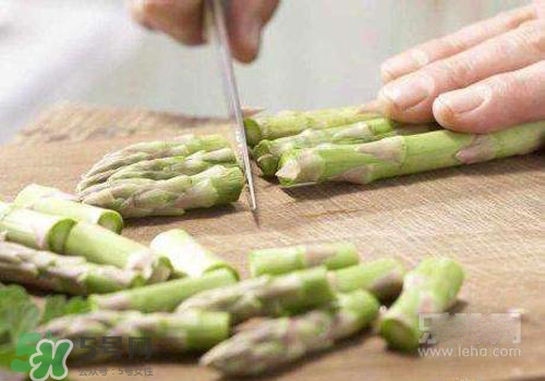 蘆筍需要去皮嗎？蘆筍外面的皮怎么處理？