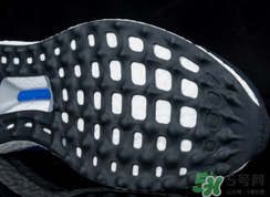 adidas ultraboost上腳怎么樣？阿迪達(dá)斯跑鞋實(shí)戰(zhàn)測評(píng)