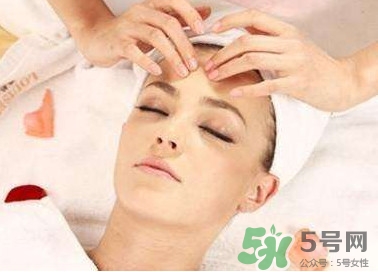 刮痧板每天刮臉好嗎？刮痧板刮臉后要洗臉嗎