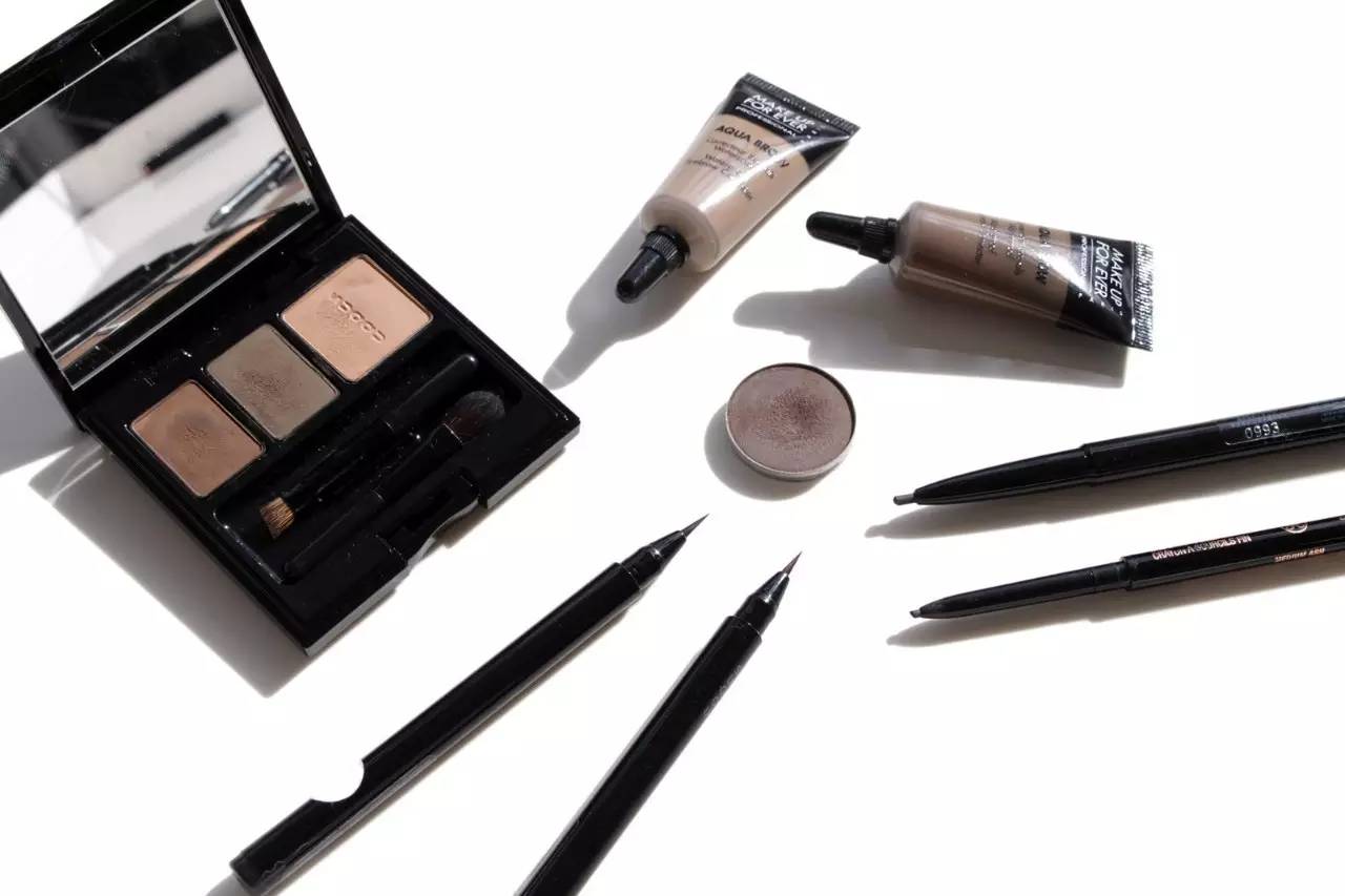 正確的化妝順序步驟 8步就能化完妝 正確的化妝順序步驟 8步就能化完妝