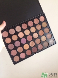 ismine伊姿蔓是什么牌子？伊姿蔓眼影色號試色