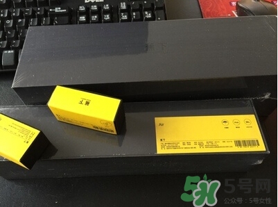 蕉下太陽(yáng)傘怎么收？蕉下小黑傘太陽(yáng)傘怎么打開？