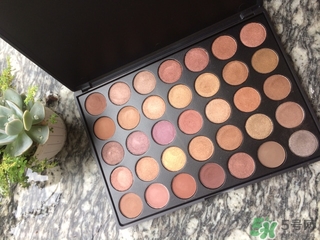 ismine伊姿蔓是什么牌子？伊姿蔓眼影色號試色