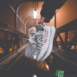 adidas yeezy 350 v2 boost zebra白斑馬多少錢？