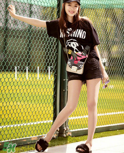 ugg royale小毛王拖鞋怎么買？ugg小毛王拖鞋在哪買？