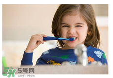 寶寶缺氟怎么辦？寶寶缺氟怎么補(bǔ)？