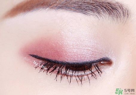 多色眼影畫法 多色眼影盤怎么用 多色眼影畫法 多色眼影盤怎么用