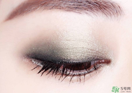 多色眼影畫法 多色眼影盤怎么用 多色眼影畫法 多色眼影盤怎么用