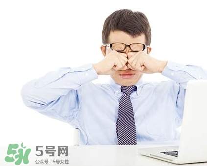 眼藥水可以兩個人用嗎？眼藥水可以共用嗎？