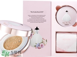 merbliss婚紗氣墊怎么樣？merbliss婚紗氣墊bb色號(hào)試色