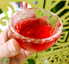 楊梅酒可以放蜂蜜嗎？蜂蜜楊梅酒怎么泡制？