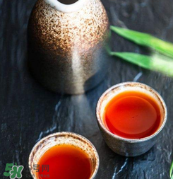 楊梅酒可以放蜂蜜嗎？蜂蜜楊梅酒怎么泡制？