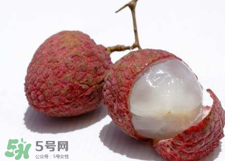 吃泡藥水的荔枝會(huì)得病？吃藥水的荔枝會(huì)得手足口??？