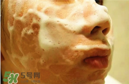 多芬慕斯洗面奶怎么樣?多芬潔面慕斯成分 多芬慕斯洗面奶怎么樣?多芬潔面慕斯成分