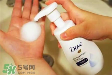 多芬慕斯洗面奶怎么樣?多芬潔面慕斯成分 多芬慕斯洗面奶怎么樣?多芬潔面慕斯成分