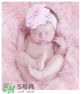 早產(chǎn)兒要喝早產(chǎn)兒奶粉嗎？早產(chǎn)兒最好喝什么奶？