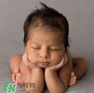 早產(chǎn)兒奶粉和普通奶粉的區(qū)別 早產(chǎn)兒奶粉的特點 早產(chǎn)兒奶粉和普通奶粉的區(qū)別 早產(chǎn)兒奶粉的特點