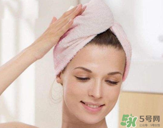 干發(fā)帽怎么用？干發(fā)帽干發(fā)巾使用方法圖解