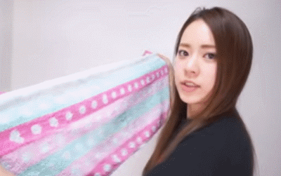 如何自制一個(gè)干發(fā)帽？如何用毛巾自制干發(fā)帽