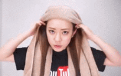 如何自制一個(gè)干發(fā)帽？如何用毛巾自制干發(fā)帽