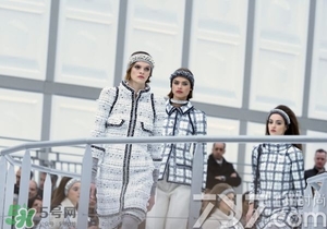 香奈兒2017秋冬彩妝有哪些？香奈兒2017秋冬彩妝多少錢