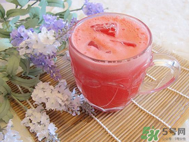 西瓜汁可以放冰箱嗎？西瓜汁放冰箱能放多久？