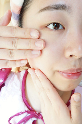 ysl按摩棒怎么用？ysl按摩棒使用方法