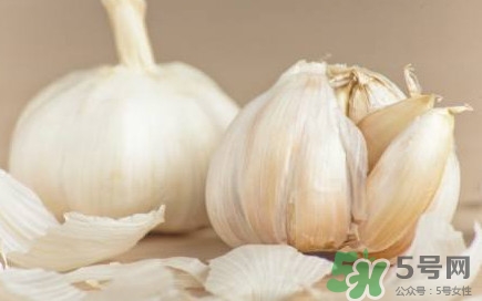 大蒜祛斑怎么用？大蒜祛斑的方法