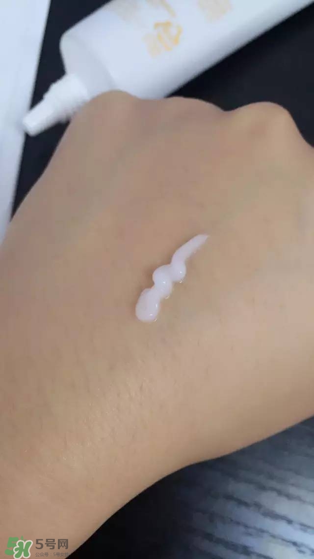 ahc第五代眼霜怎么樣？ahc第五代眼霜好用嗎？