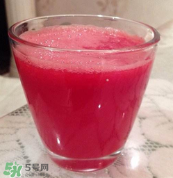 榨西瓜汁要加水嗎？榨西瓜汁要加多少水？