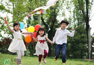 2017暑假旅游帶孩子去哪里好？2017暑假旅游線路推薦