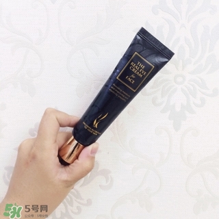 ahc眼霜怎么樣？ahc眼霜好用嗎