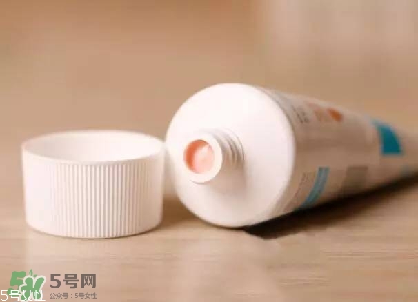 nair脫毛膏評(píng)測？nair脫毛膏保質(zhì)期