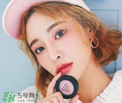 3concert eyes是什么牌子？3concert eyes是3ce嗎？