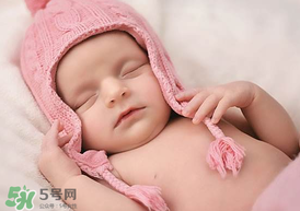 寶寶睡覺打鼾怎么回事？寶寶睡覺打鼾正常嗎？