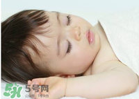 寶寶睡覺打鼾怎么回事？寶寶睡覺打鼾正常嗎？