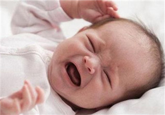 寶寶睡覺突然大哭是什么原因？寶寶睡覺大哭正常嗎？
