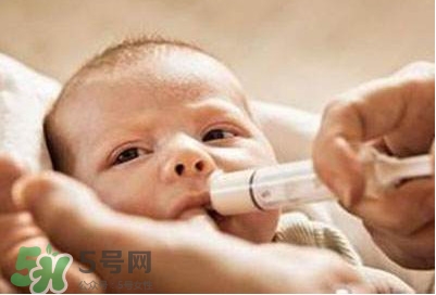 感冒藥可以放在奶粉一起喝嗎？感冒藥能和奶粉一起喝嗎